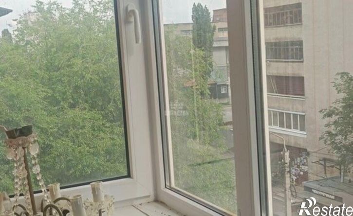 2-комн квартира улица Танеева, 1,  д. 1