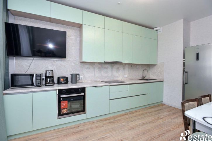 3-комн квартира Ленинградская улица, 30,  д. 30