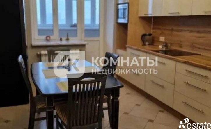 2-комн квартира ул Дзержинского, 4,  д. 4