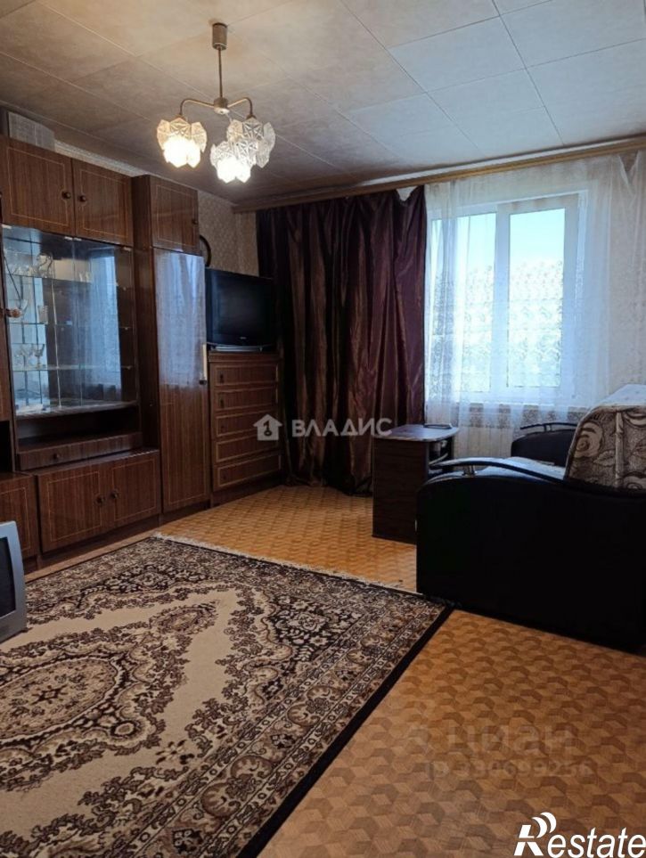 3-комн квартира ул Южно-Моравская, 64,  д. 64