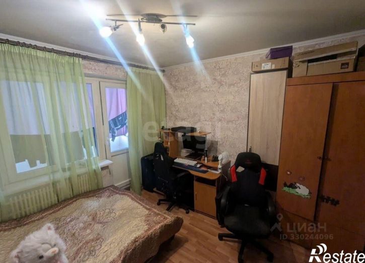 2-комн квартира улица 232-й Стрелковой Дивизии, 8,  д. 8