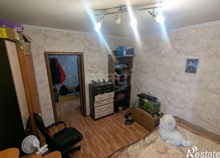 2-комн квартира улица 232-й Стрелковой Дивизии, 8,  д. 8