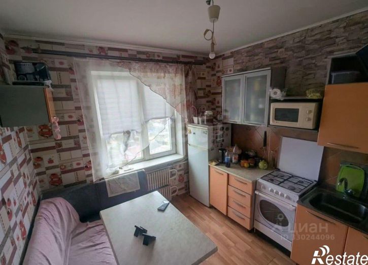 2-комн квартира улица 232-й Стрелковой Дивизии, 8,  д. 8