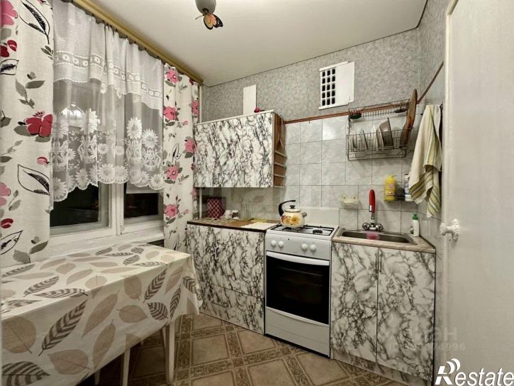 2-комн квартира ул Танеева, 10,  д. 10
