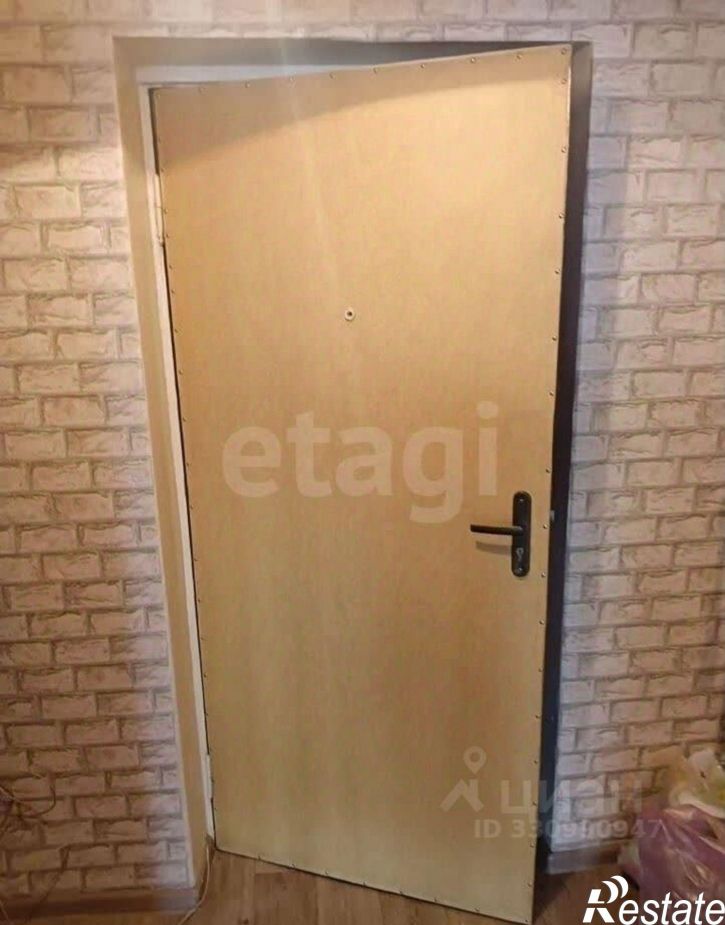 1-комн квартира Ленинский пр-кт, 215,  д. 215