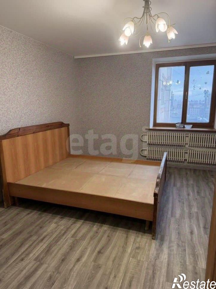 2-комн квартира б-р Победы, 1,  д. 1