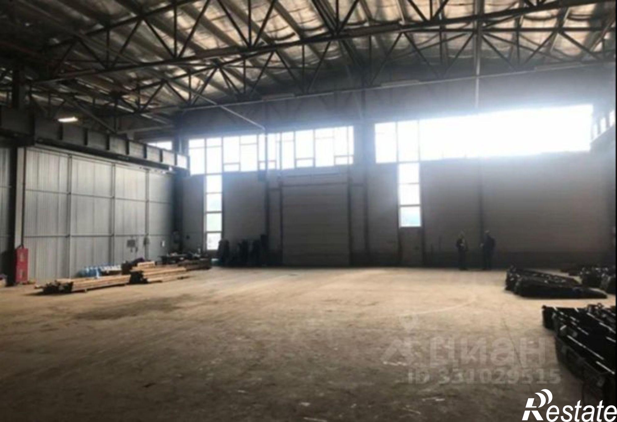 Сдать складское помещение за 525 000 рублей на улица 9 Января, 180
