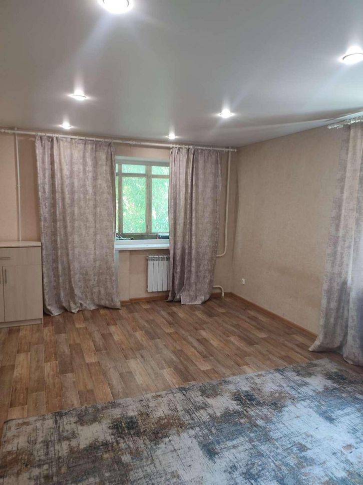 1-комн квартира Комиссаржевской улица, 18