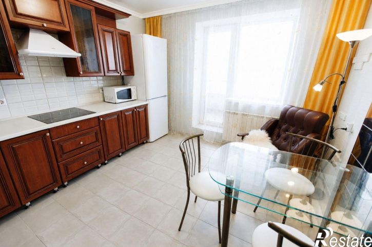 2-комн квартира улица 9 Января, 68 к2,  д. 68 к2