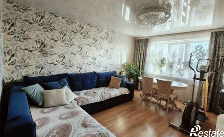 3-комн квартира ул Космонавтов, 60,  д. 60