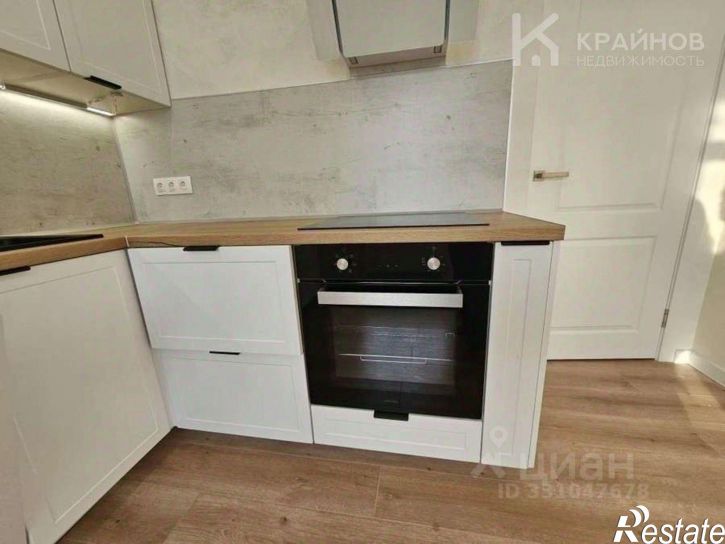 2-комн квартира улица 45-й Стрелковой Дивизии, 42/1,  д. 42/1