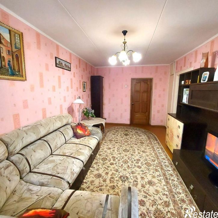 3-комн квартира ул Остужева, 42,  д. 42