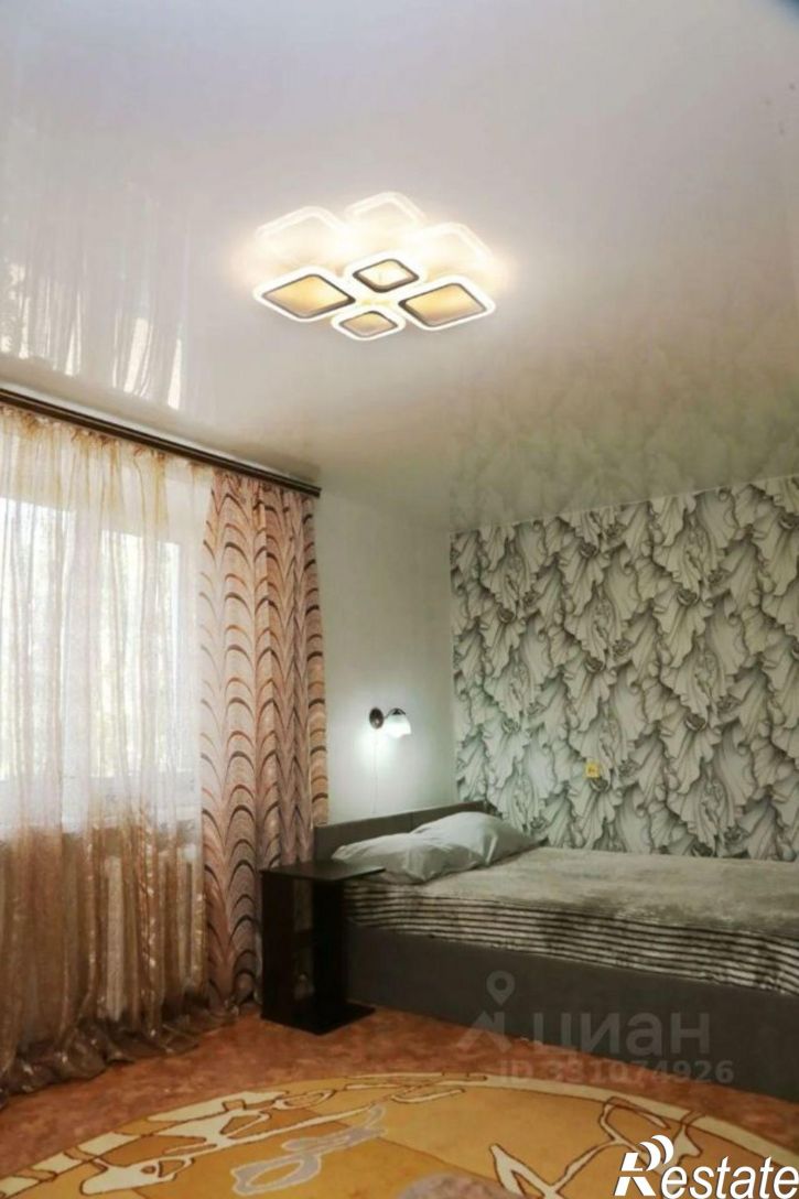 1-комн квартира ул Домостроителей, 2,  д. 2