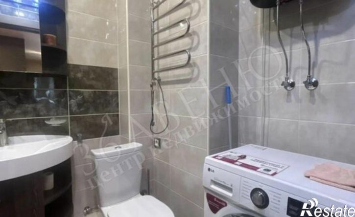 3-комн квартира улица 20-летия Октября, 88Е,  д. 88Е