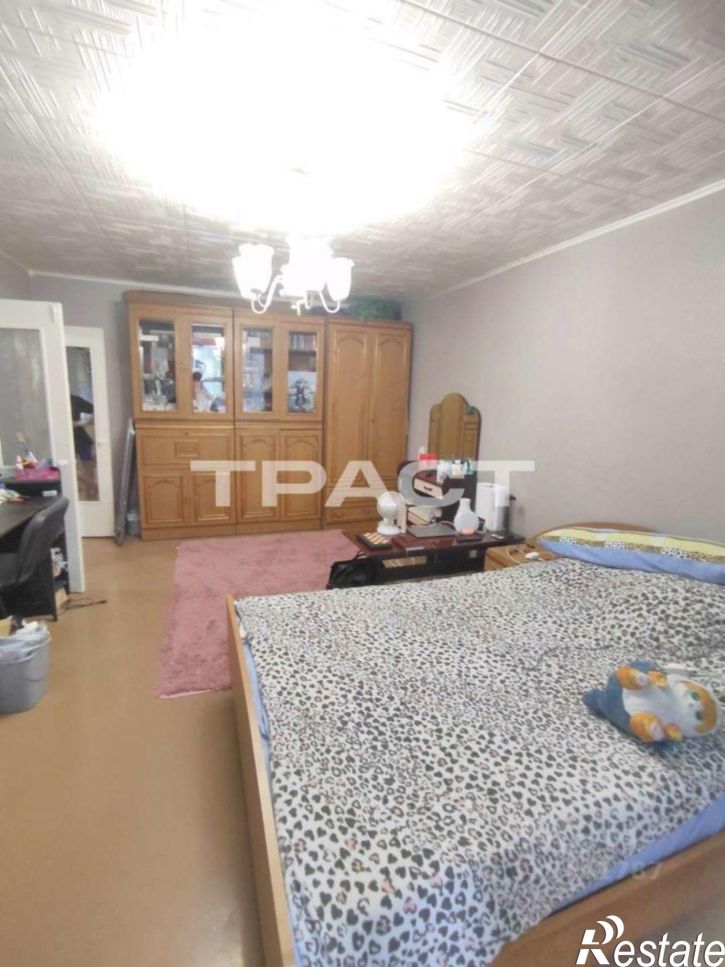 2-комн квартира проспект Труда, 8,  д. 8