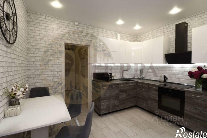 2-комн квартира улица Хользунова, 38/7,  д. 38/7