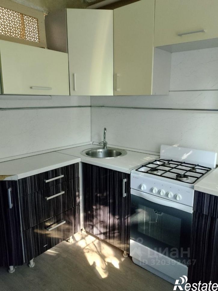 2-комн квартира проспект Труда, 27,  д. 27