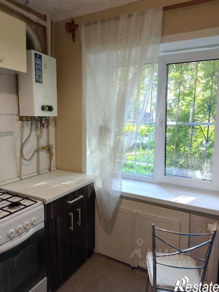 2-комн квартира проспект Труда, 27,  д. 27