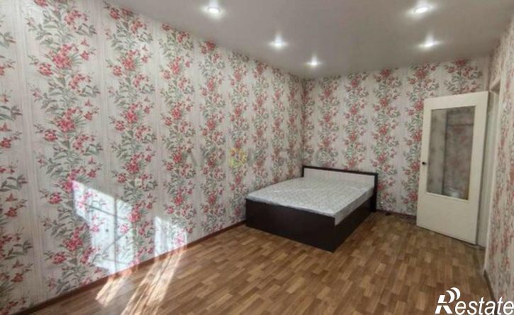 1-комн квартира улица Защитников Родины, 24,  д. 24