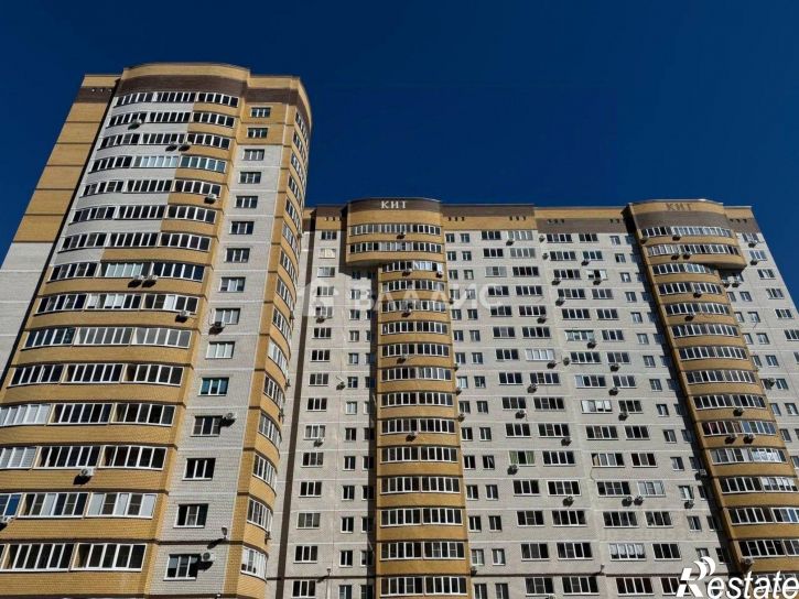 2-комн квартира ул Летчика Филипова, 8,  д. 8