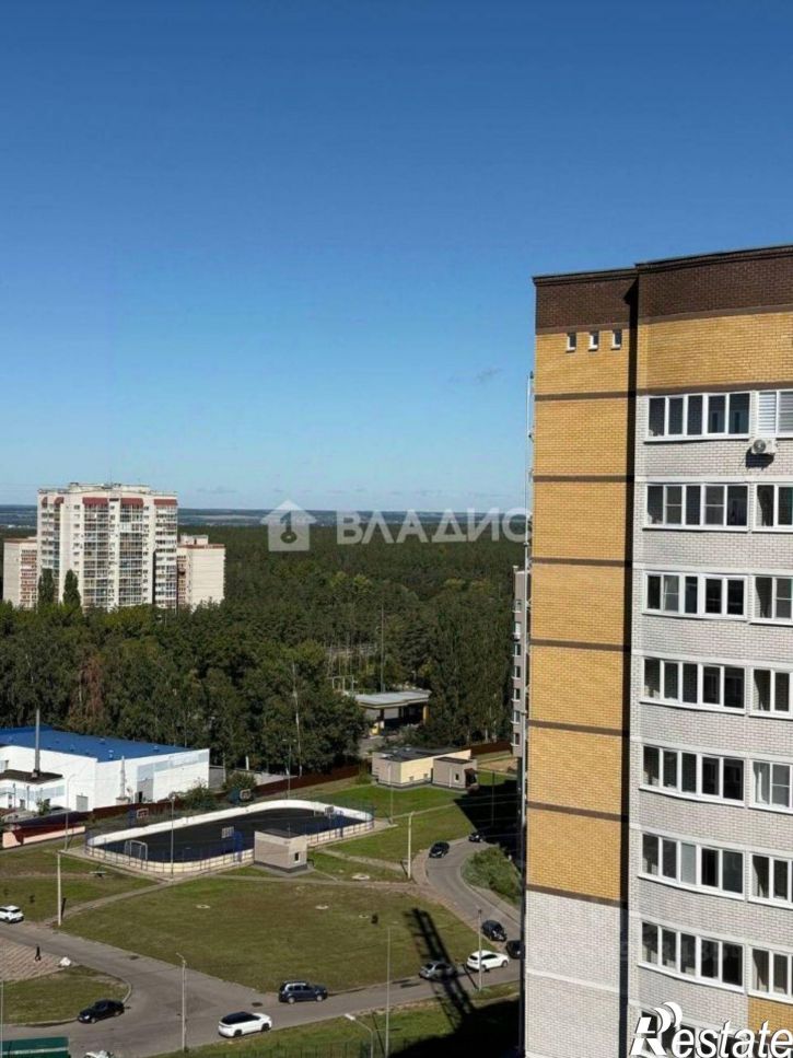 2-комн квартира ул Летчика Филипова, 8,  д. 8