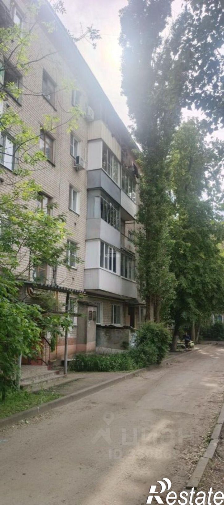2-комн квартира ул Танеева, 1,  д. 1