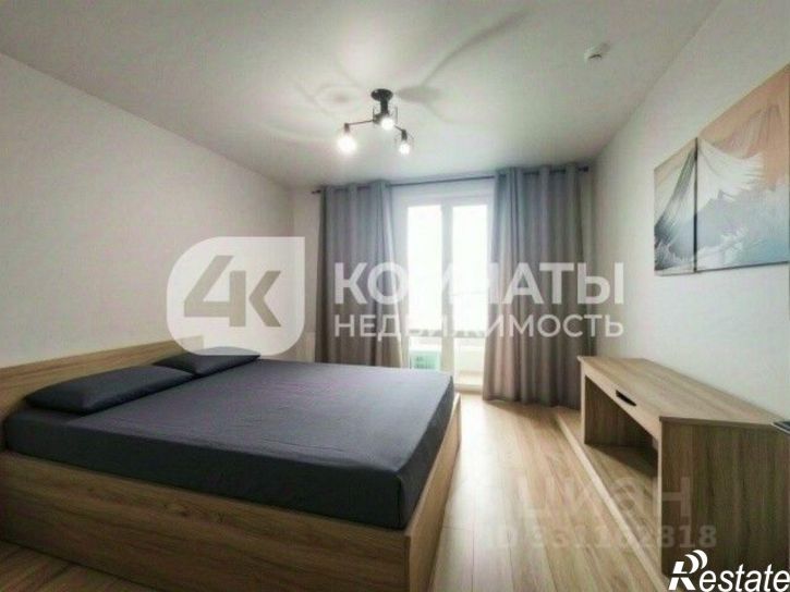 2-комн квартира улица Серафима Саровского, 179А к1,  д. 179А к1