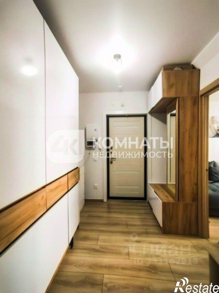 2-комн квартира улица Серафима Саровского, 179А к1,  д. 179А к1