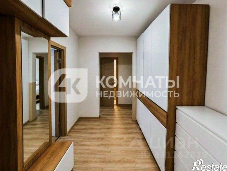 2-комн квартира улица Серафима Саровского, 179А к1,  д. 179А к1