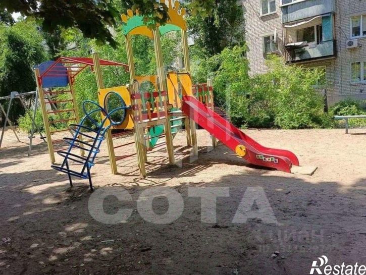 2-комн квартира улица Перевёрткина, 13,  д. 13