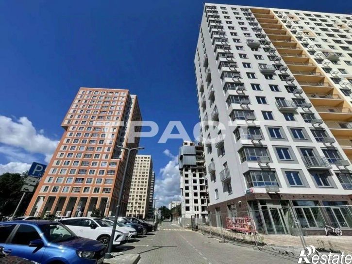 4-комн квартира улица Ломоносова, 116,  д. 116