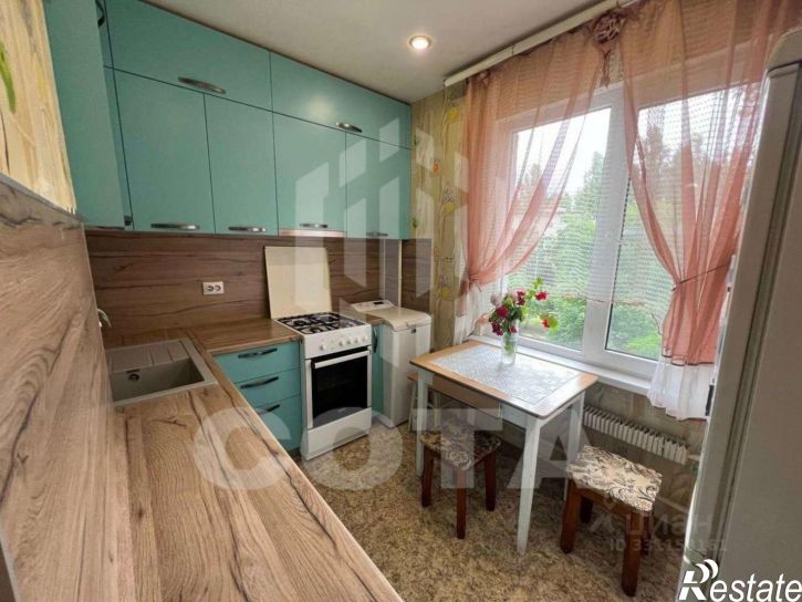 3-комн квартира Южно-Моравская улица, 42,  д. 42