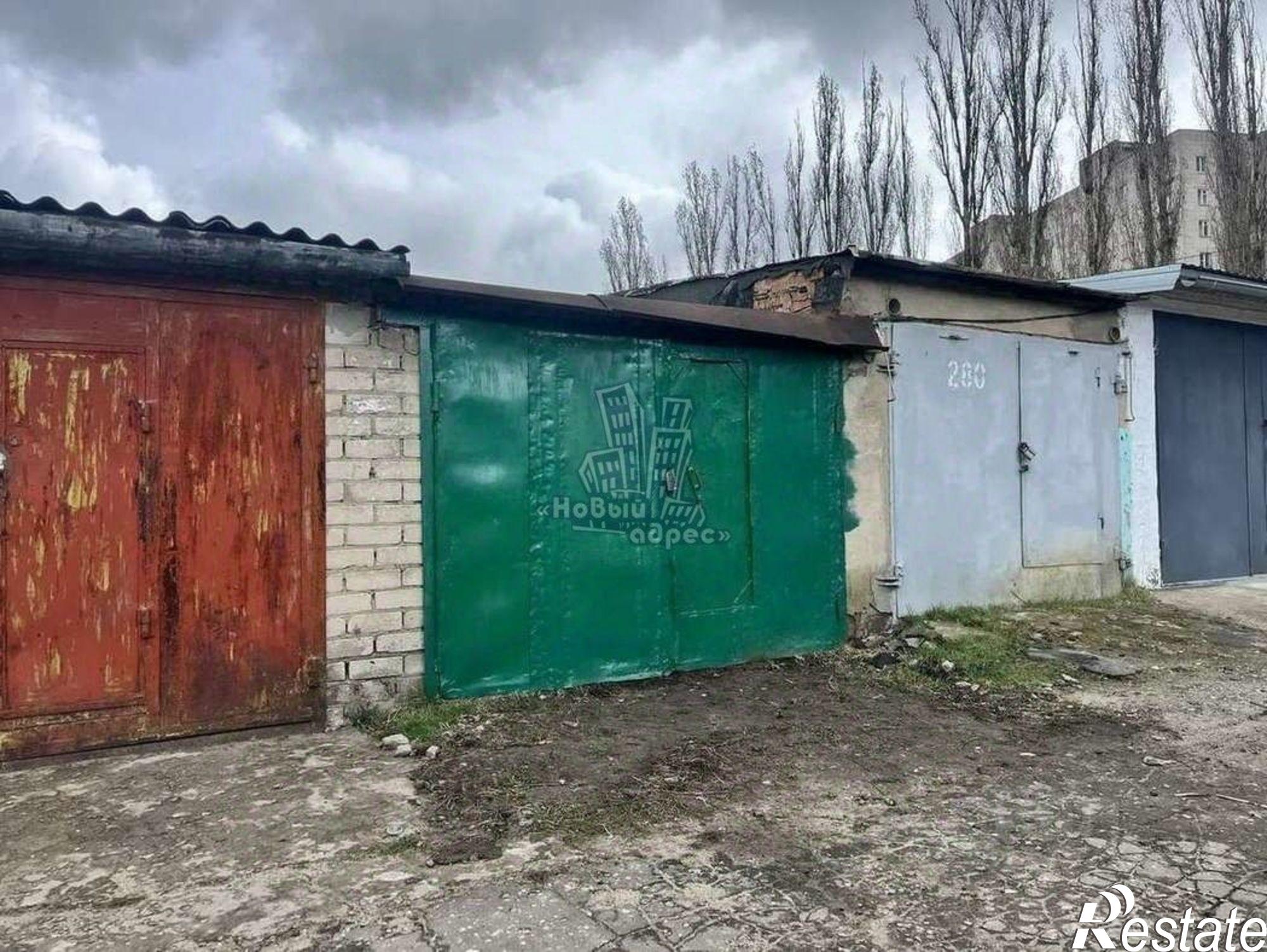 Купить гараж, место в паркинге за 339 558 рублей