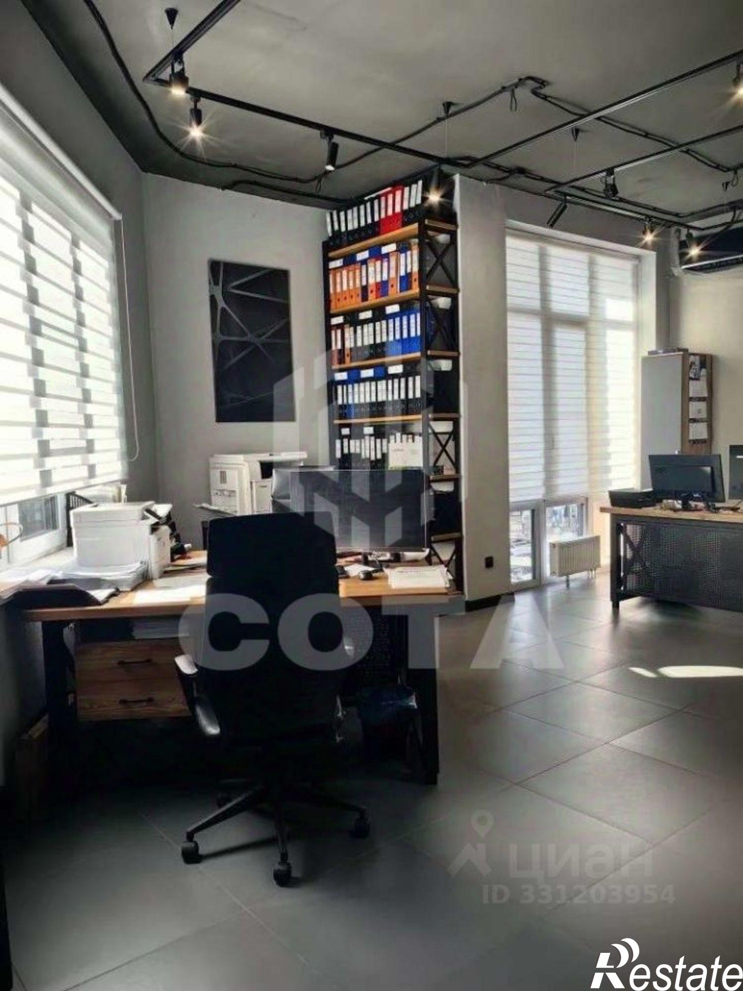 Купить офис, помещение под офис за 7 148 020 рублей на улица Лётчика Колесниченко, 65А
