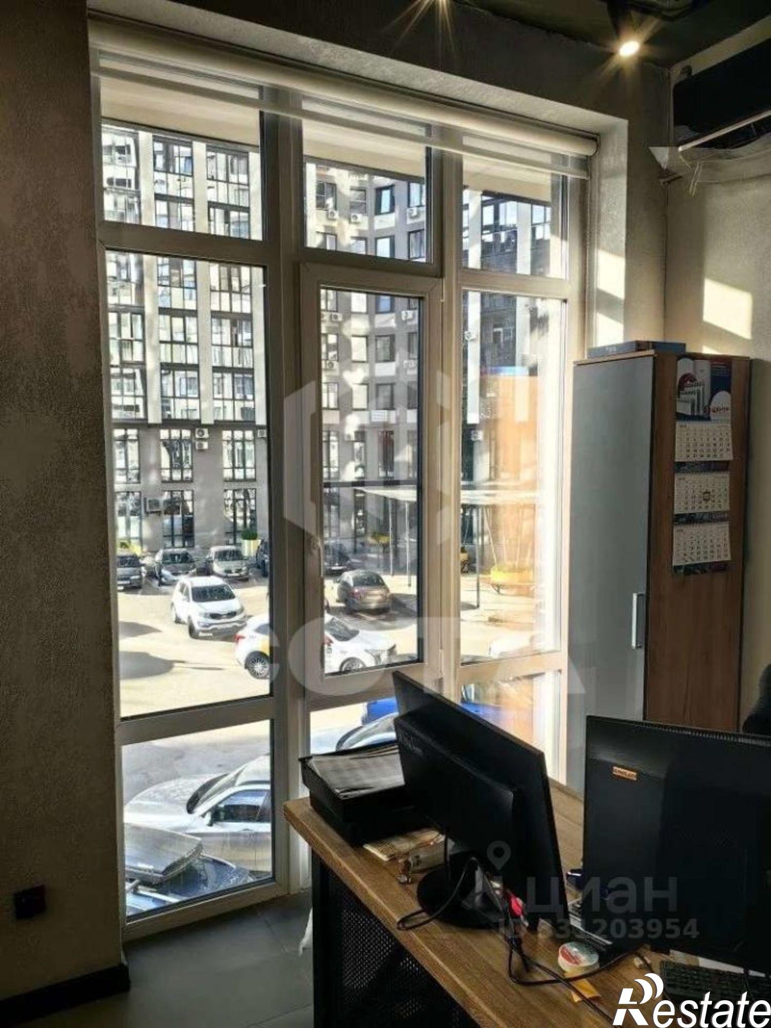 Купить офис, помещение под офис за 7 148 020 рублей на улица Лётчика Колесниченко, 65А