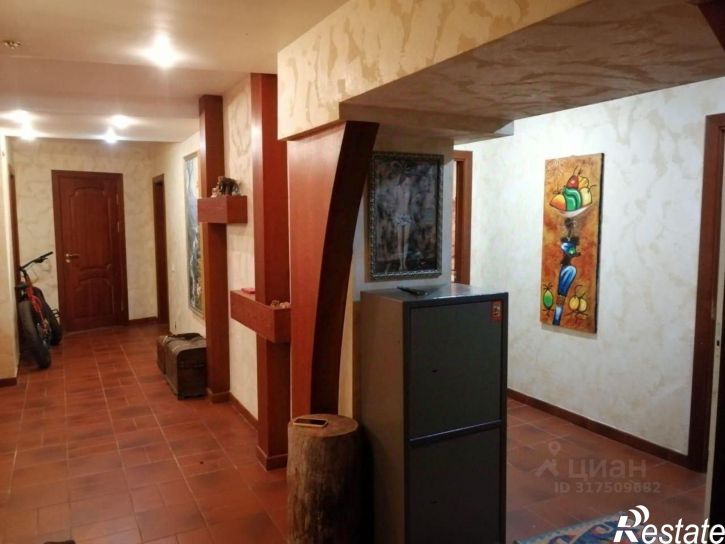 5-комн квартира ул Красных Зорь, 38,  д. 38
