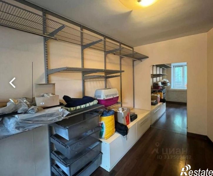 5-комн квартира ул Красных Зорь, 38,  д. 38