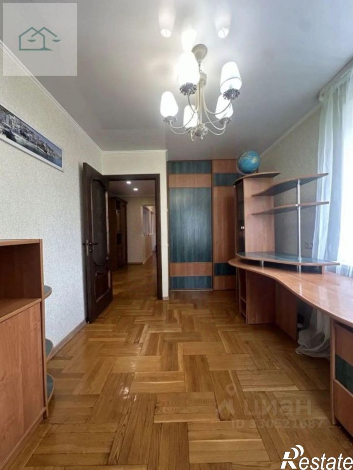 4-комн квартира ул 40 лет Октября, 14,  д. 14