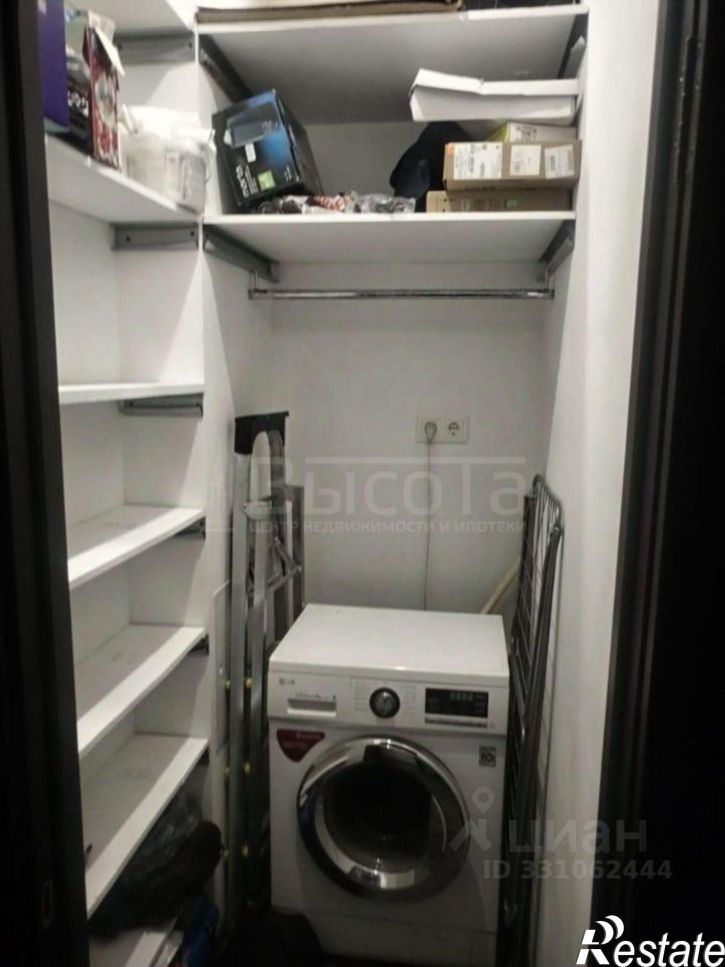 1-комн квартира наб Максима Горького, 49б,  д. 49б