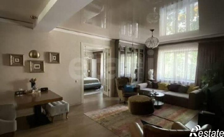 4-комн квартира Театральная улица, 19,  д. 19