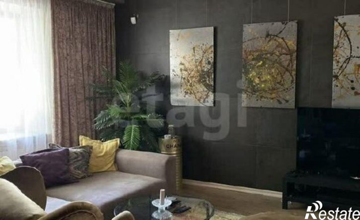 4-комн квартира Театральная улица, 19,  д. 19