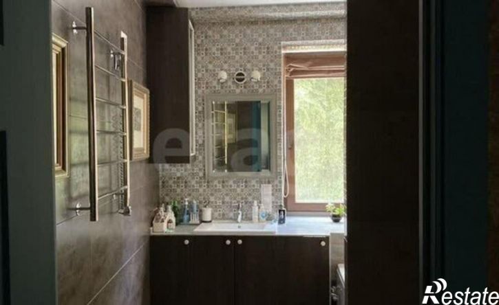 4-комн квартира Театральная улица, 19,  д. 19