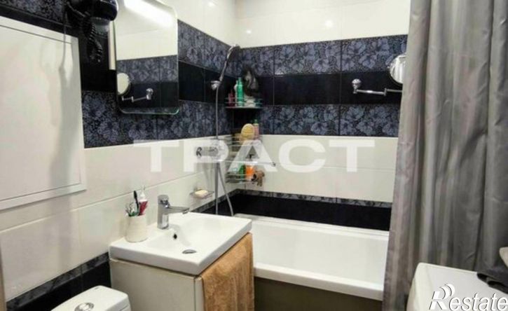 3-комн квартира Острогожская улица, 65,  д. 65