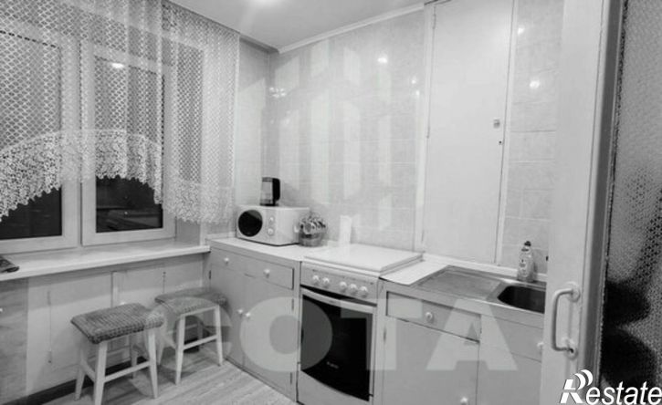 2-комн квартира улица Генерала Перхоровича, 1,  д. 1