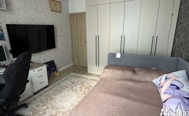 2-комн квартира улица Адмирала Чурсина, 12,  д. 12