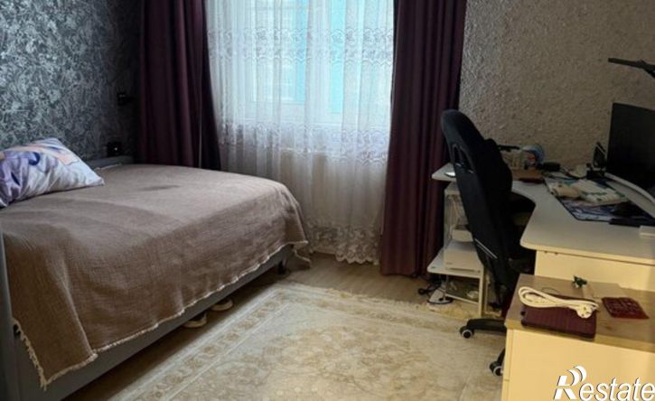 2-комн квартира улица Адмирала Чурсина, 12,  д. 12