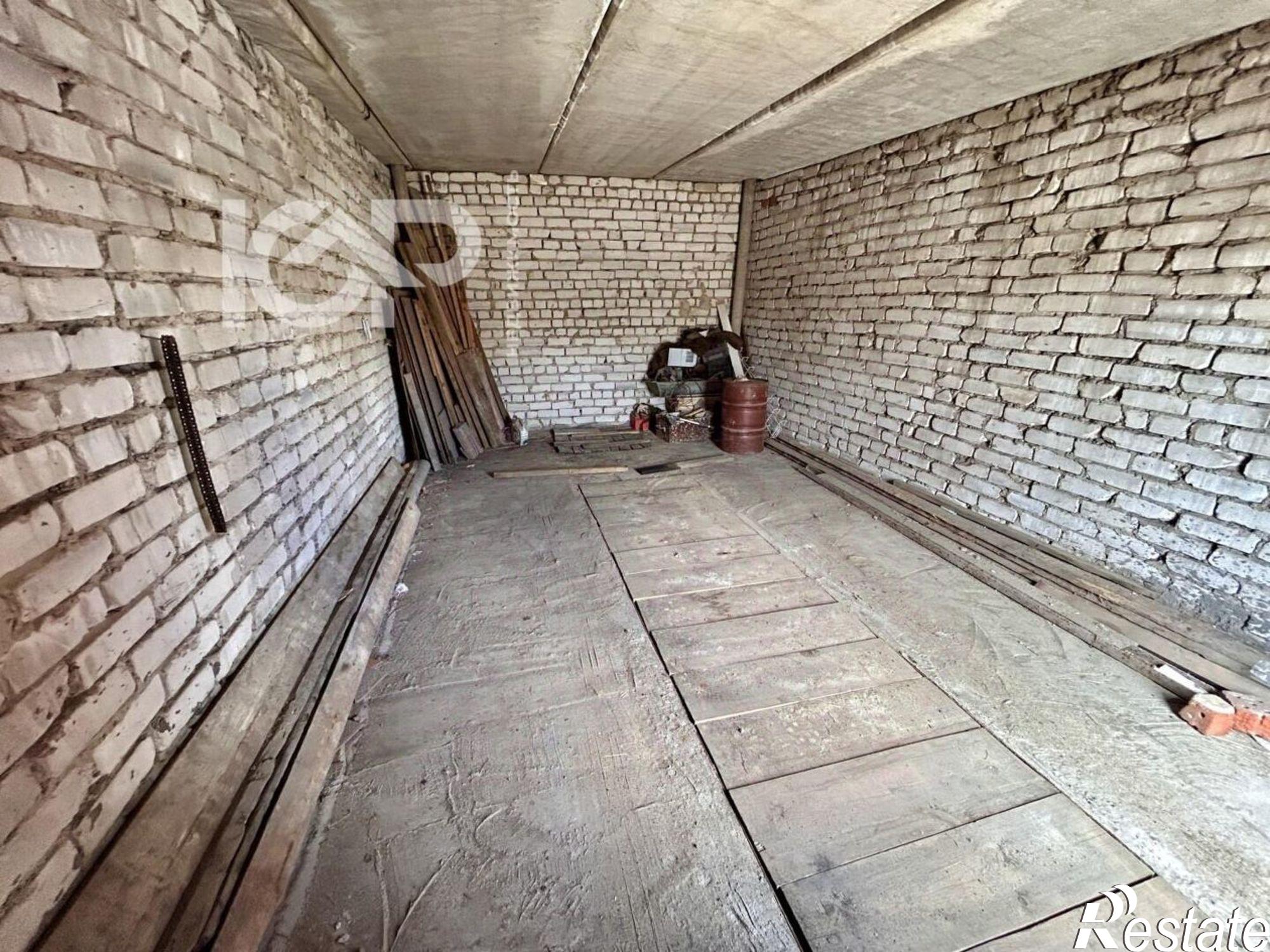 Купить гараж, место в паркинге за 890 022 рублей на улица Антонова-Овсеенко, 30