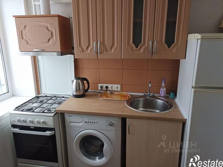1-комн квартира улица Остужева, 28,  д. 28