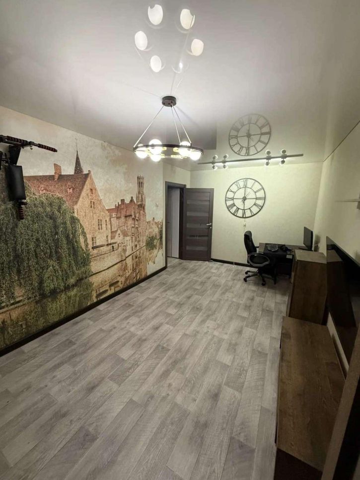 2-комн квартира Хользунова улица, 39