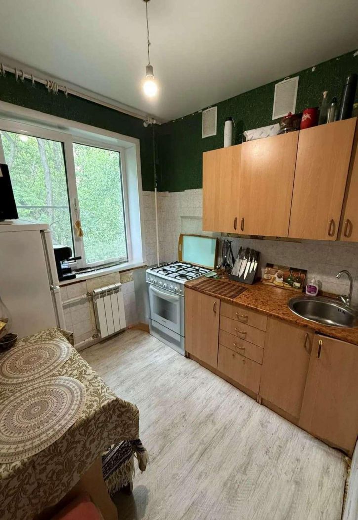 2-комн квартира Хользунова улица, 39